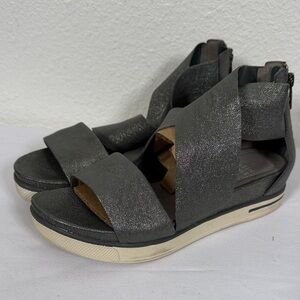 Eileen Fisher Metallic Sport Pewter Sandal Women’s Size 7